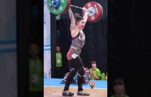 Mattie Rogers (81kg 🇺🇸) with helluva attempt at 144kg / 317lb!  #cleanandjerk #weightlifting