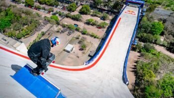 Biggest Skate Ramp EVER (world record)