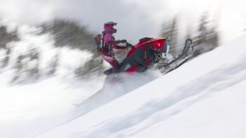 Electric Backcountry Snowmobiling – TAIGA EKKO