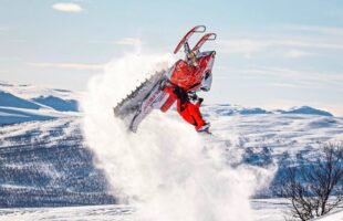 INSANE SNOWMOBILE FAILS & WINS 2023