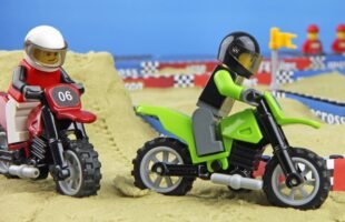 Lego Motocross Race