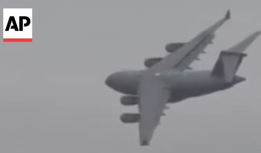 Military releases video showing moments before C-17 crashes in Alaska