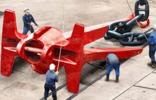 The Hypnotic Process of Installing Gigantic Anchor into US Aircraft Carrier