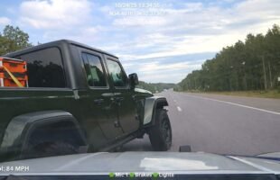 Top 10 JEEP Police Chases Caught on Dashcam