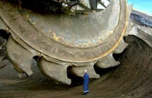 World's Largest Land Vehicles