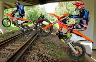 The Power Transition: 350 EXC-F & 300 EXC TBI with Akrapovic Sound