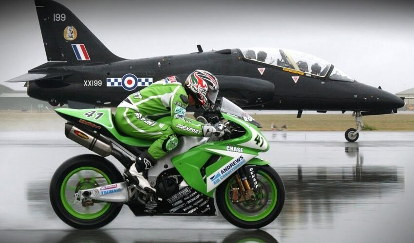 Top 10 Fastest Bikes In The World 2026 (With their Videos)