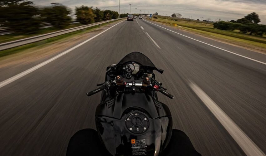 YAMAHA YZF R6 – SUNSET RIDE – PURE SOUND – 4K