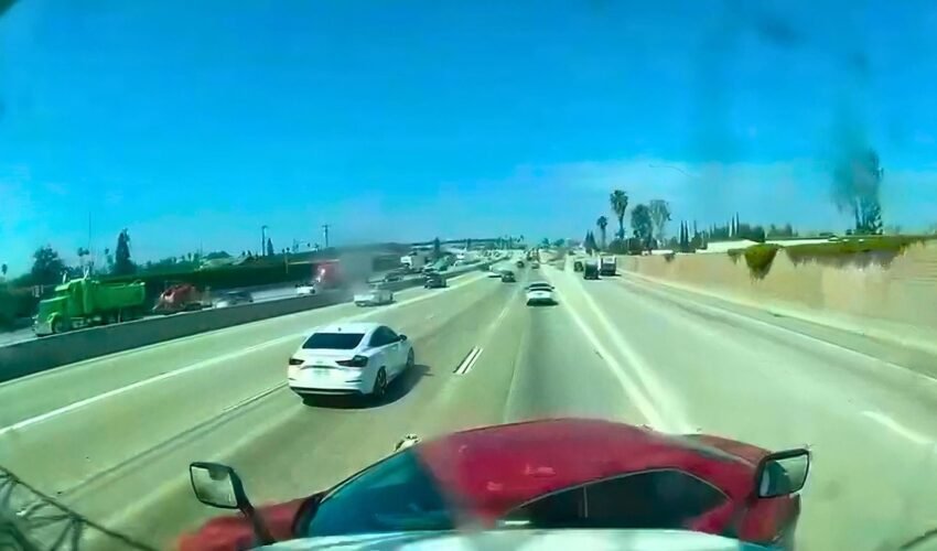 Idiots In Cars 425