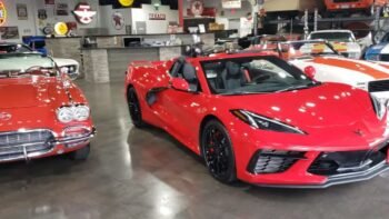 Special for my gearhead viewers: Let's look at some muscle cars!