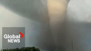 Tornadoes, heat slam the Prairies with extreme weather