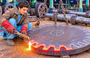 GIANT GEAR MANUFACTURING FROM MASSIVE STEEL PLATE | HEAVY-DUTY GEAR MAKING & EXTREME MACHINING!