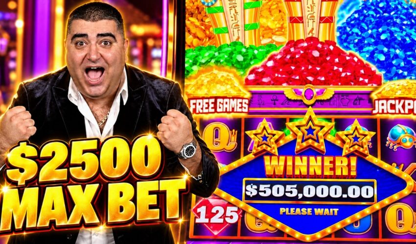 World RECORD BREAKING JACKPOT On Spooky 👻 Link Slot – $2,500 Max Bet